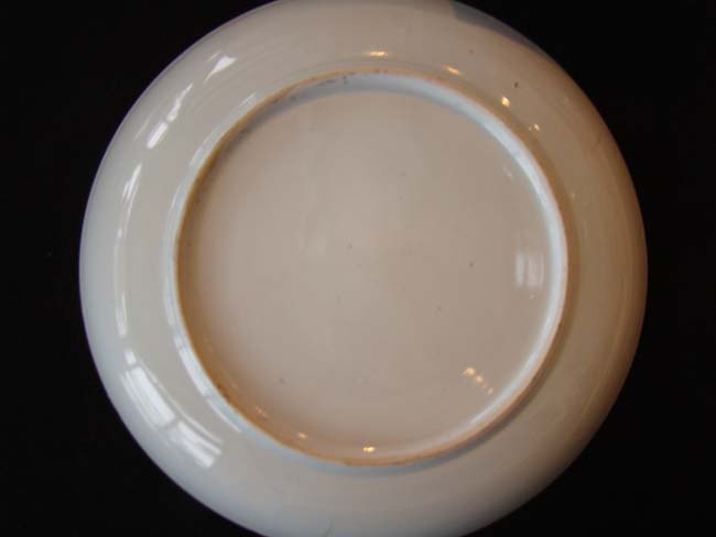 An antique 17th century Chinese blue and white porcelain plate circa 1661-1722 — image 4